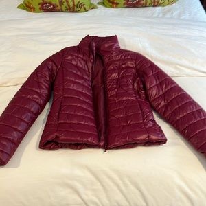 Puffy jacket. Size small